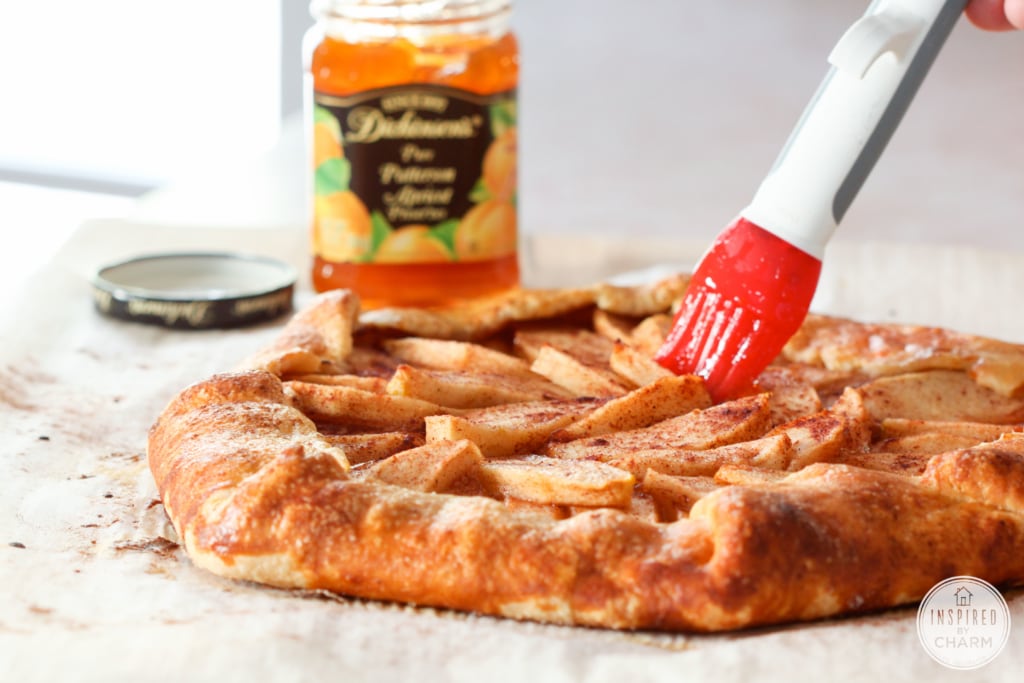 All-American Apple Crostata with Cheddar Crust via Inspired by Charm