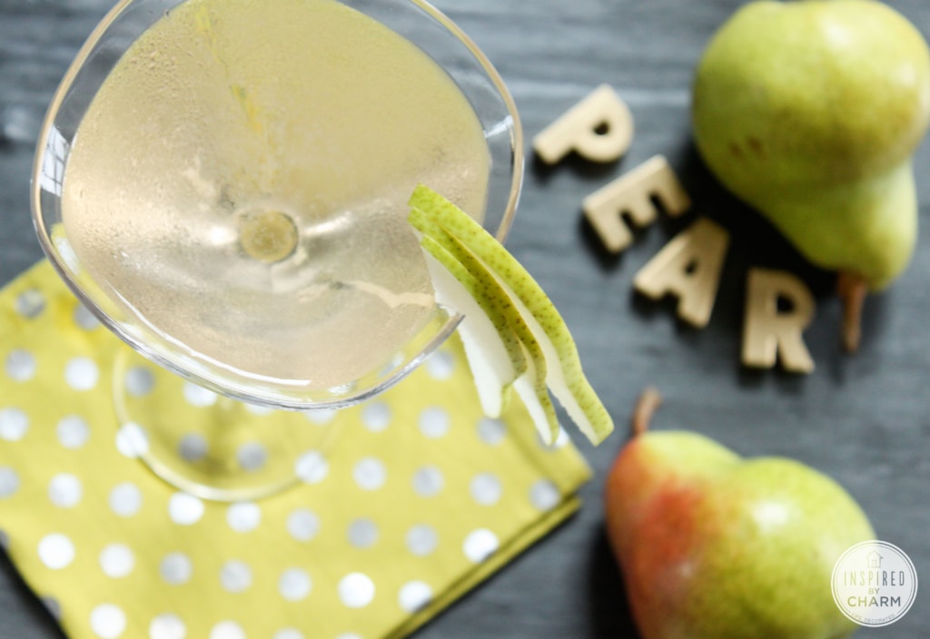 Pear Martini | Inspired by Charm #drinkandlinks