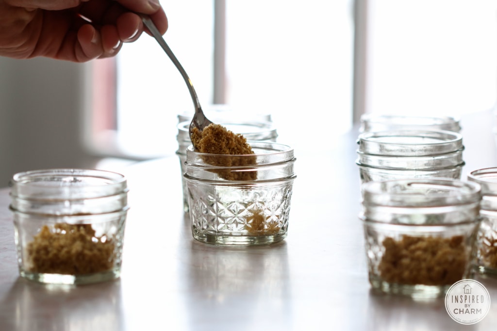 Mini Mason Jar Cheesecakes | Inspired by Charm #IBCholiday #12days72ideas
