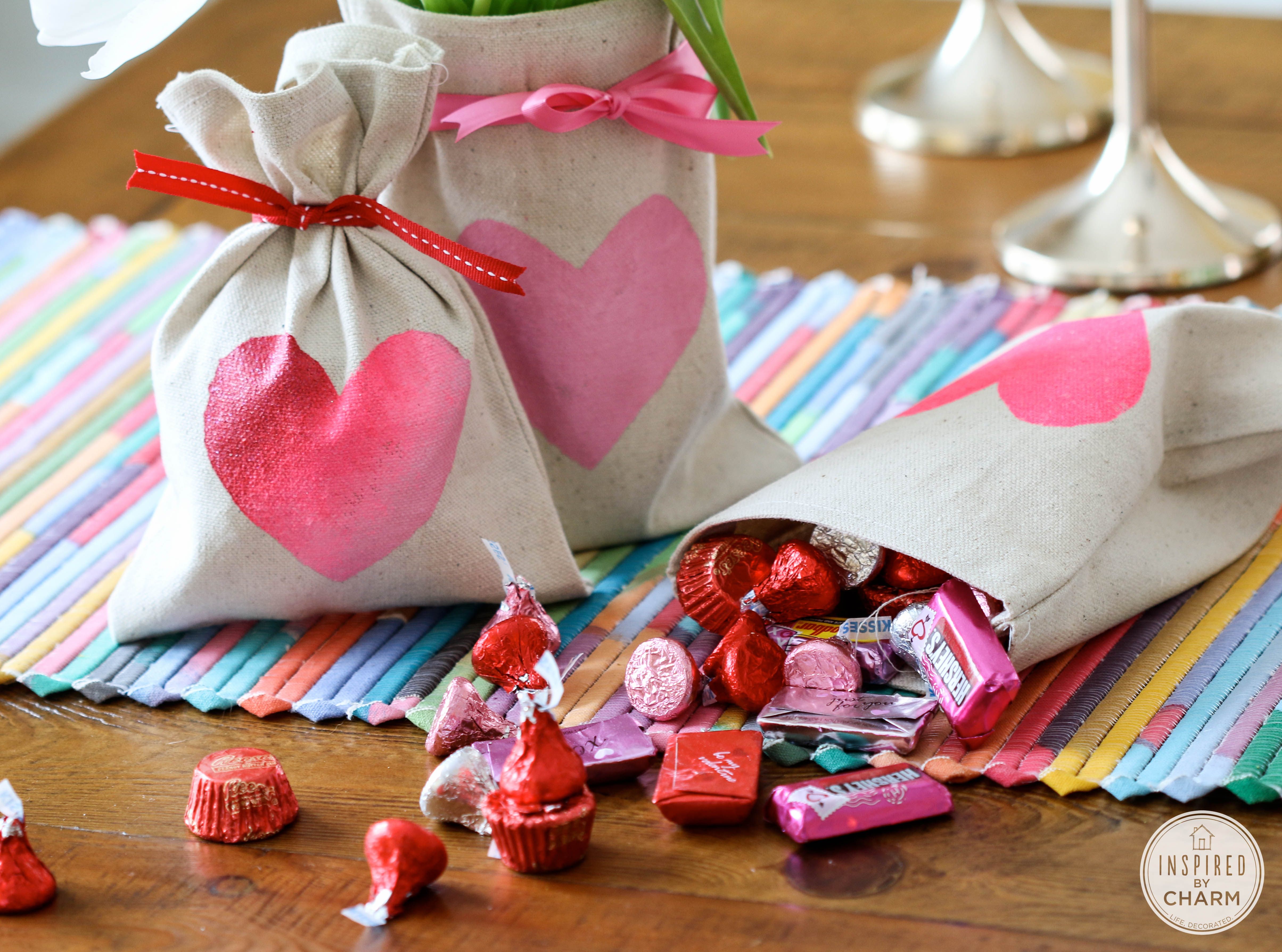 Fun Express Party Supplies Paper Treat Bags Valentine Paper Bags for Valentines Day 12 Pieces Bags Valentines Day 