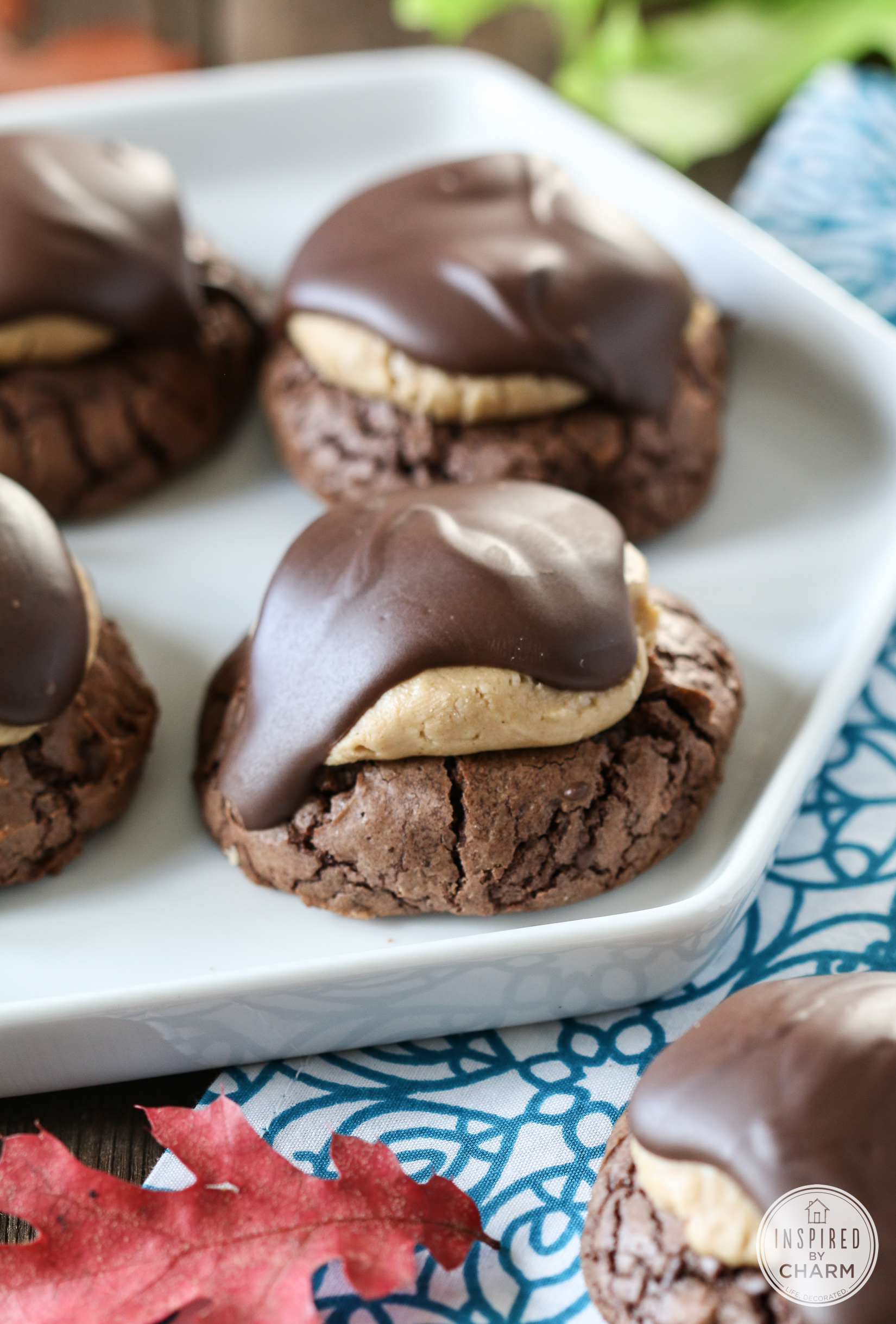 Buckeye Brownie Cookies #chocolate #peanutbutter #cookierecipes #cookie #recipe #buckeye #fallcookie