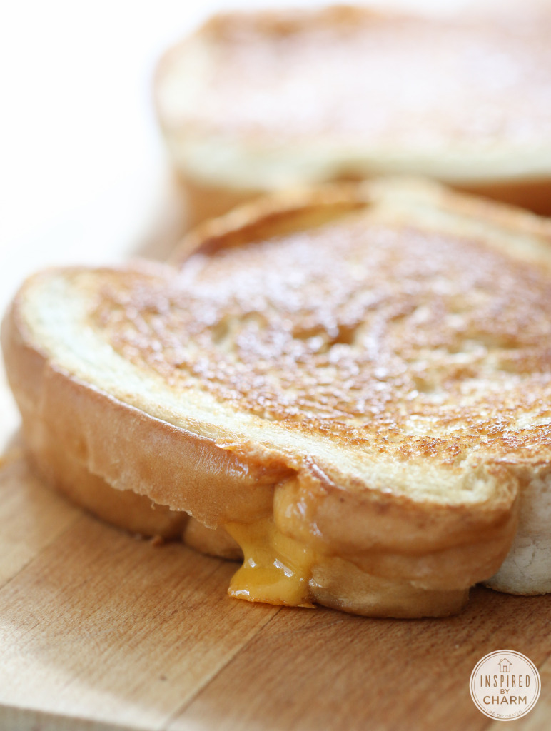 Mini Grilled Cheese Sandwiches | Inspired by Charm 