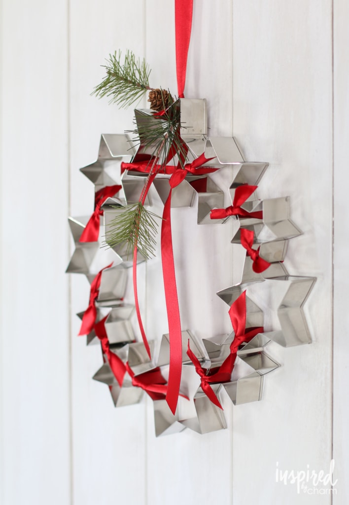 DIY Cookie Cutter Wreath | inspiredbycharm.com #IBCholiday