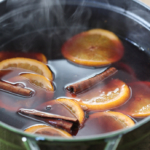 How to Make Delicious Mulled Wine for Fall #christmas #holiday #mulled #wine #cocktail #recipe #fallcocktail