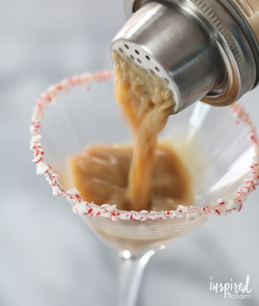 Peppermint Espresso Martini | inspiredbycharm.com #IBCholiday