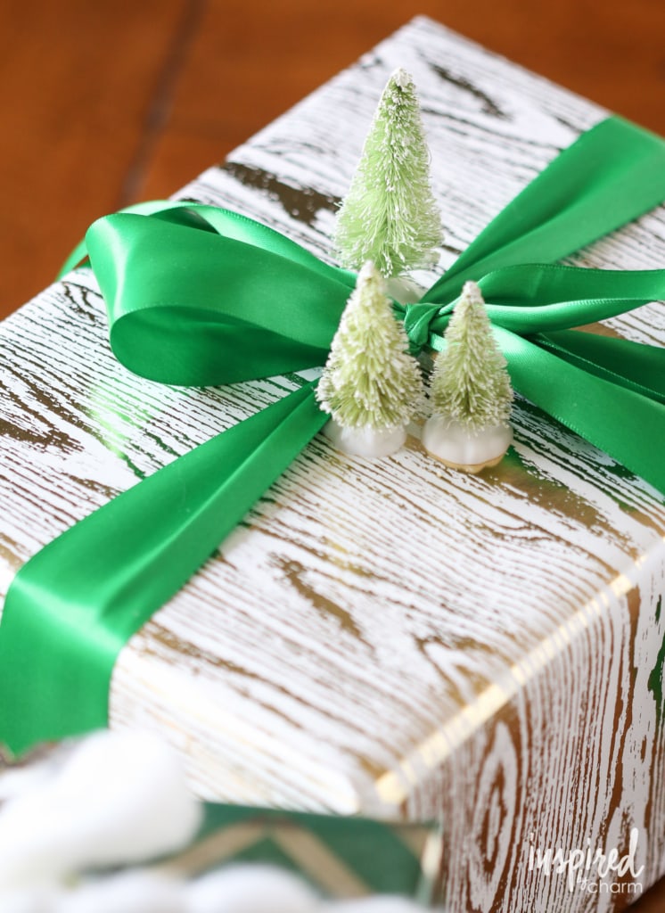 Crafty Christmas Wrapping Giveaway - 12 Creative Wrapping Ideas | inspiredbycharm.com #IBCholiday