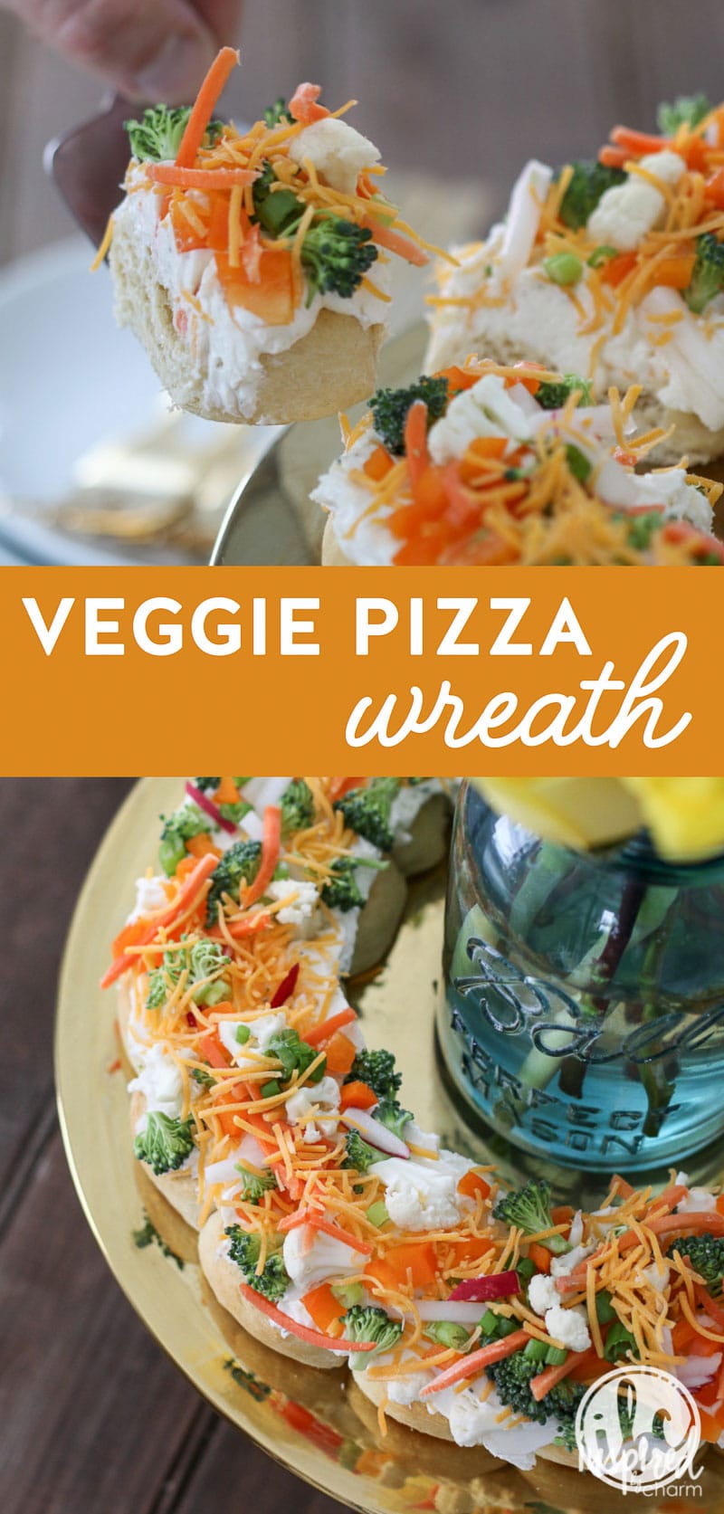 This Veggie Pizza Wreath is an easy and beautiful #appetizer #recipe! #veggie #pizza