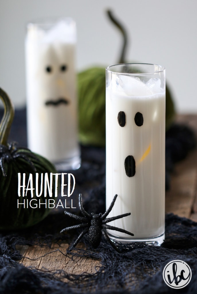 Halloween Cocktails: 2 Ways #halloween #cocktail #recipe #drink 