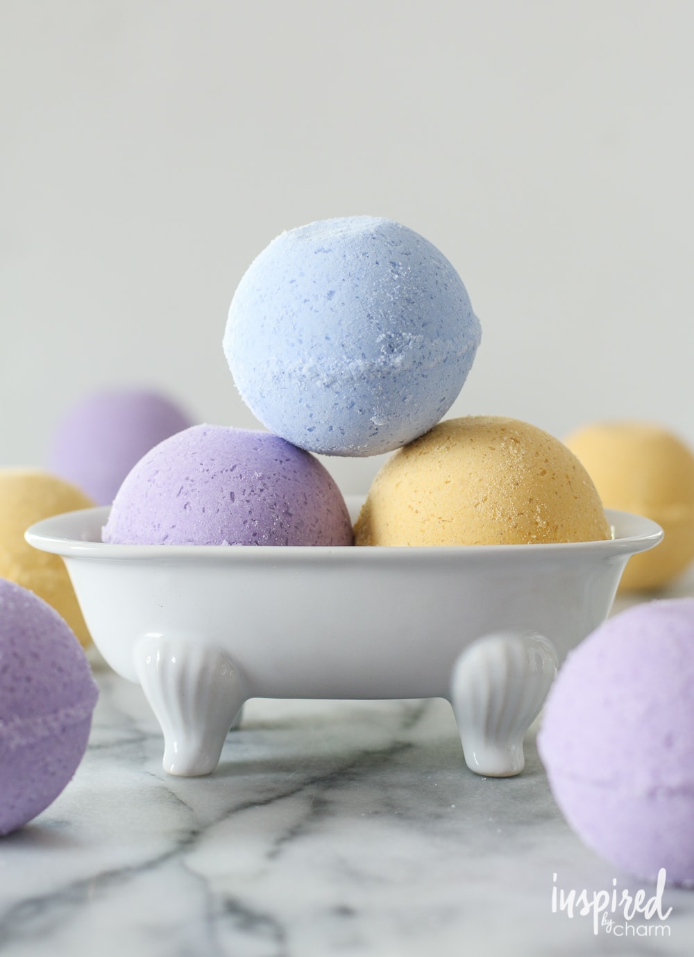 DIY Bath Bombs Inspired By Charm