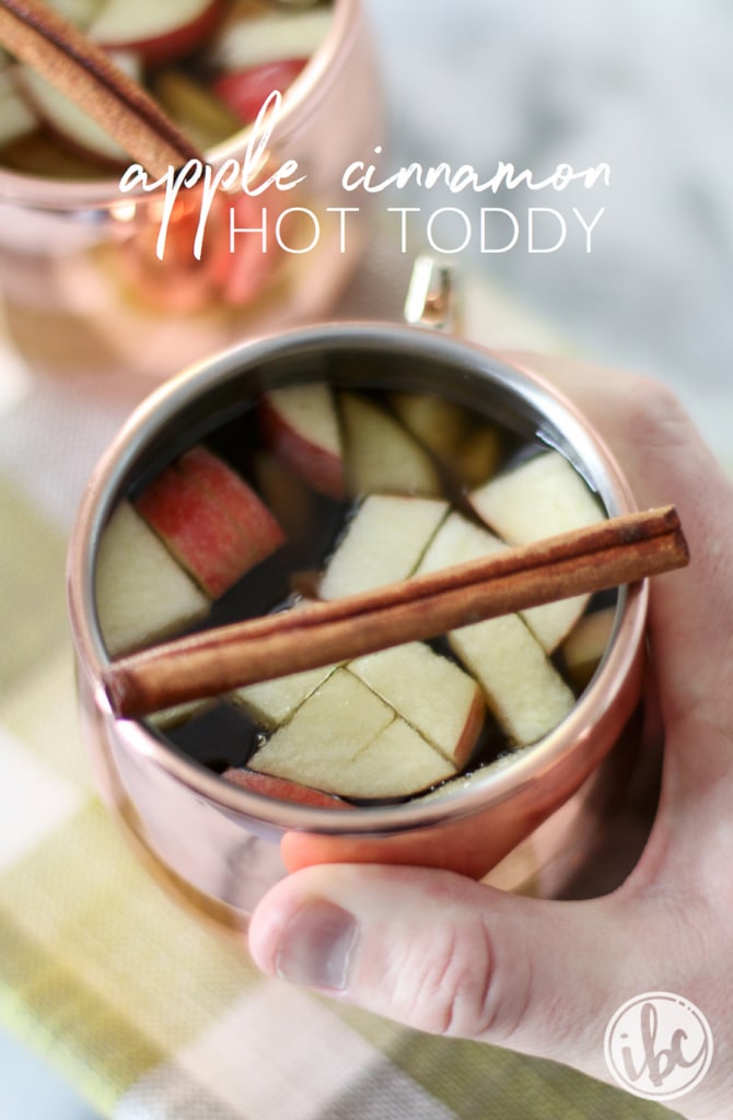 Apple Cinnamon Hot Toddy | inspiredbycharm.com