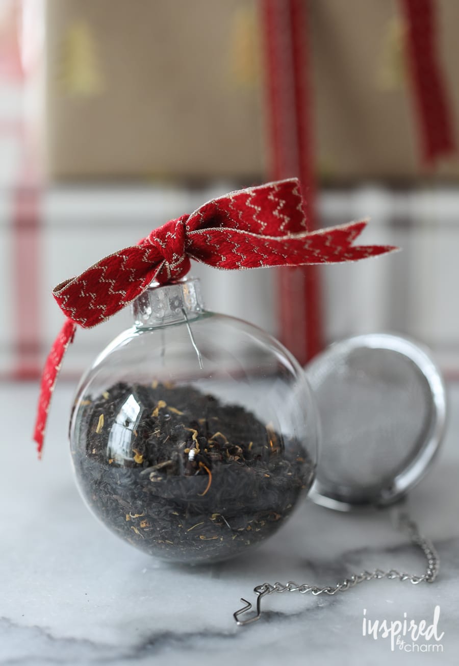 Clever Ideas For Holiday Gifting With Clear Glass Ornaments