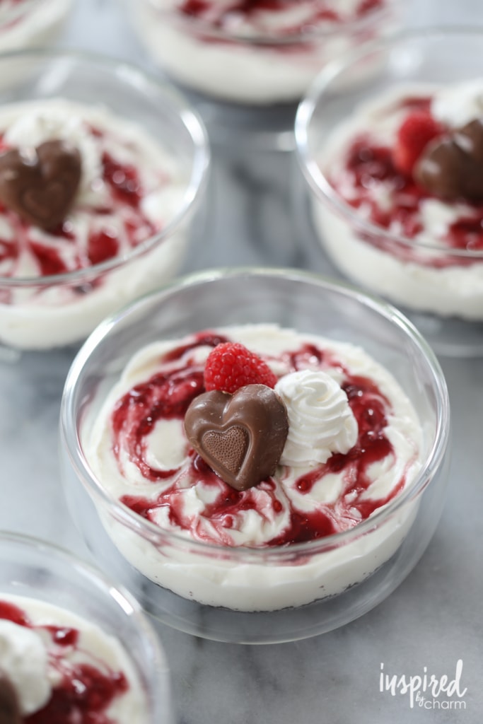 No-Bake Chocolate Raspberry Cheesecakes - easy dessert recipe 