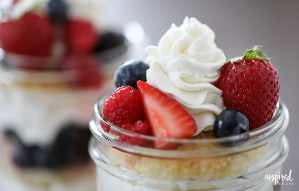 Mason Jar Mixed Berry Shortcakes with Homemade Whipped Cream - easy summer dessert recipe from Inspired by Charm