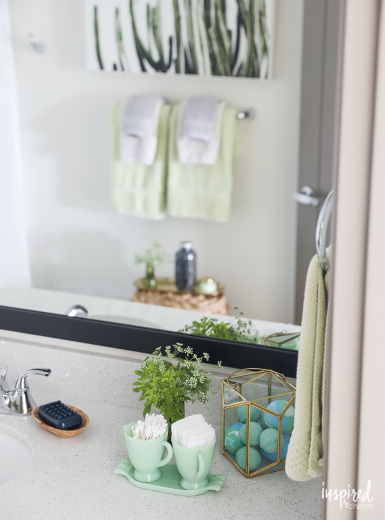 Simple Tips to Style Your Bathroom - bathroom decorating ideas / decor hacks | Inspired by Charm