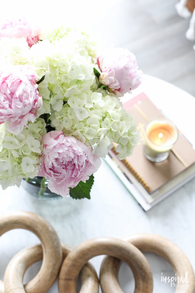 Simple Coffee Table Styling Ideas to add style to your living room decor | Inspired by Charm