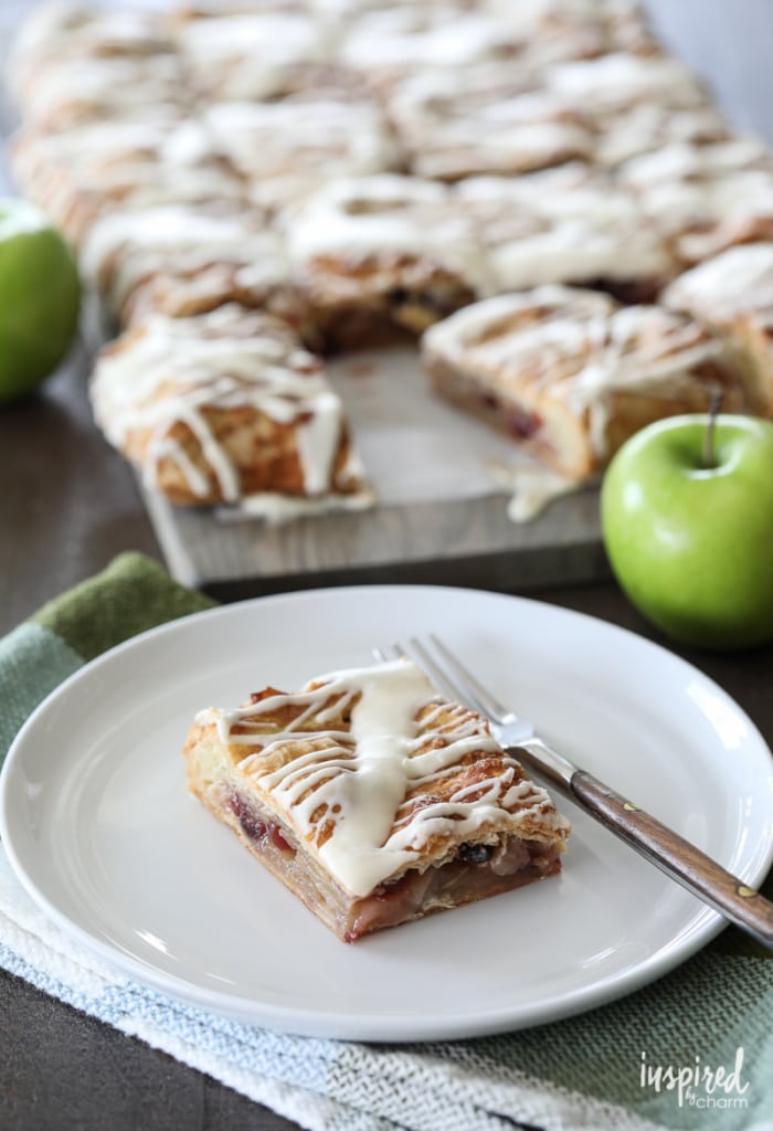 This Apple Cranberry Slab Pie is the perfect fall dessert. It's easy to make and the flavor combination is delicious.