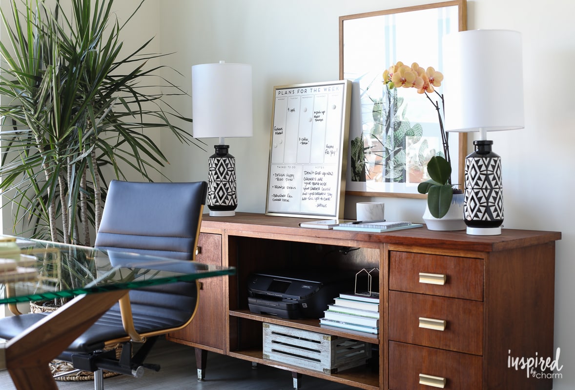 Decorating a Home Office