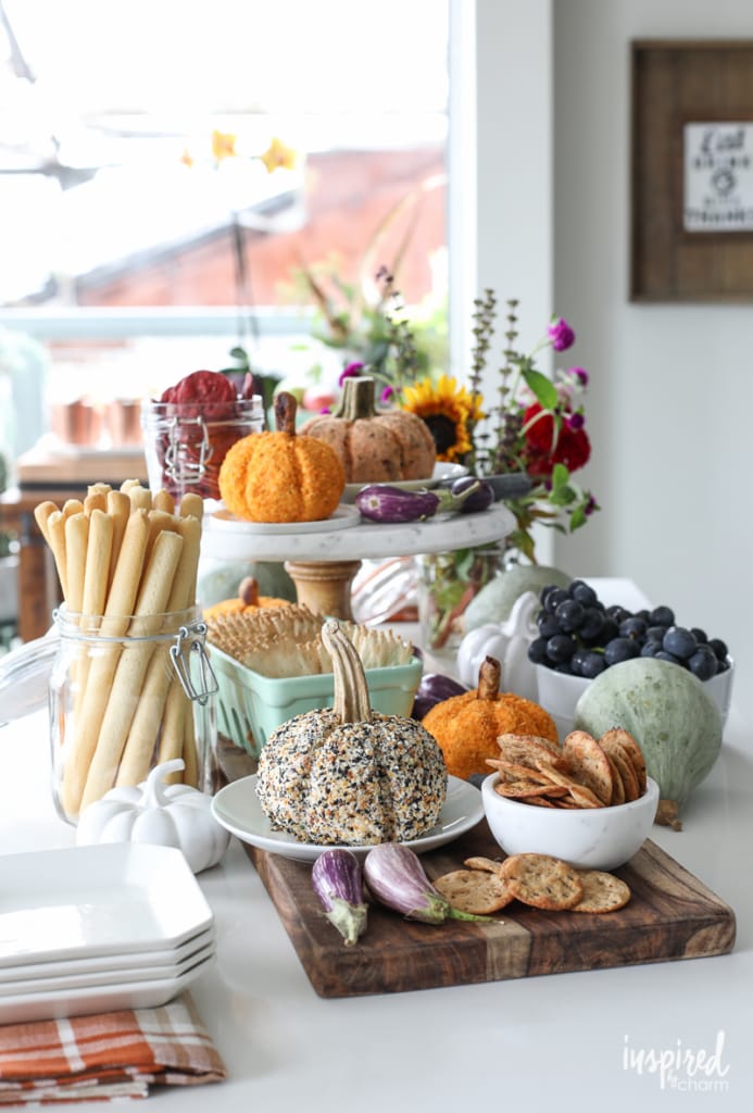 Festive home decor ideas and delicious recipes for Fall Entertaining in the Kitchen | Inspired by Charm