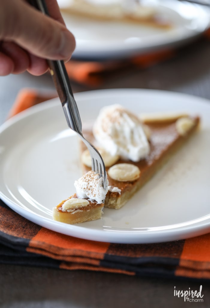This Pumpkin Pan Pie recipe is a classic fall dessert with a modern twist perfect for entertaining. 