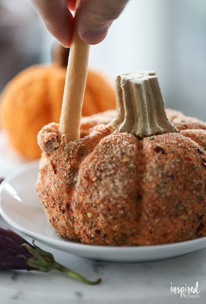 Everything Bagel Cheeseball and Sun-Dried Tomato Cheeseball: Fall-inspired and pumpkin shaped cheeseball recipes for entertaining.