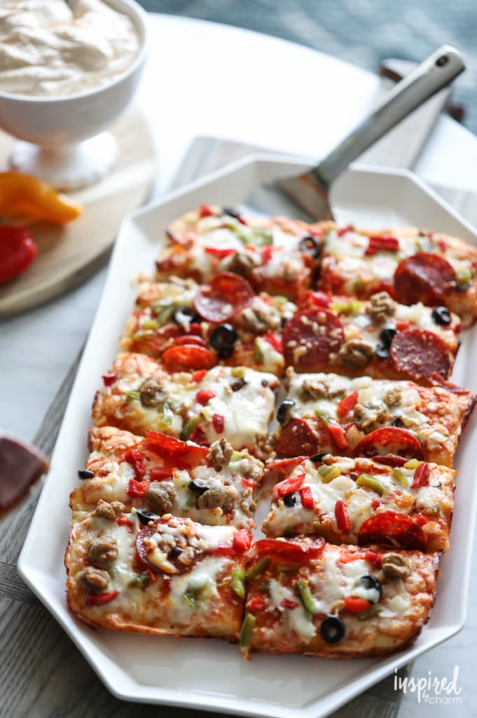 TV Viewing Pizza Party with Pizza Seasoned Pretzels | Inspired by Charm