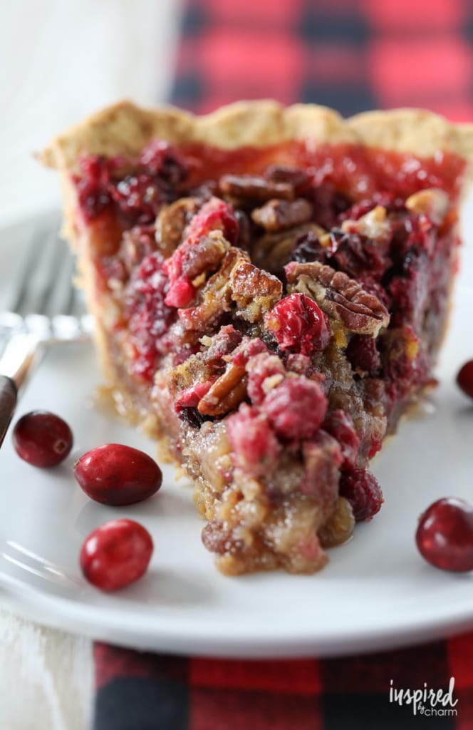 berry and pecan holiday pie