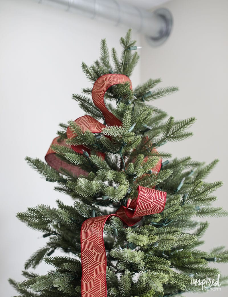 Christmas Tree Ribbon Tips And Tricks..