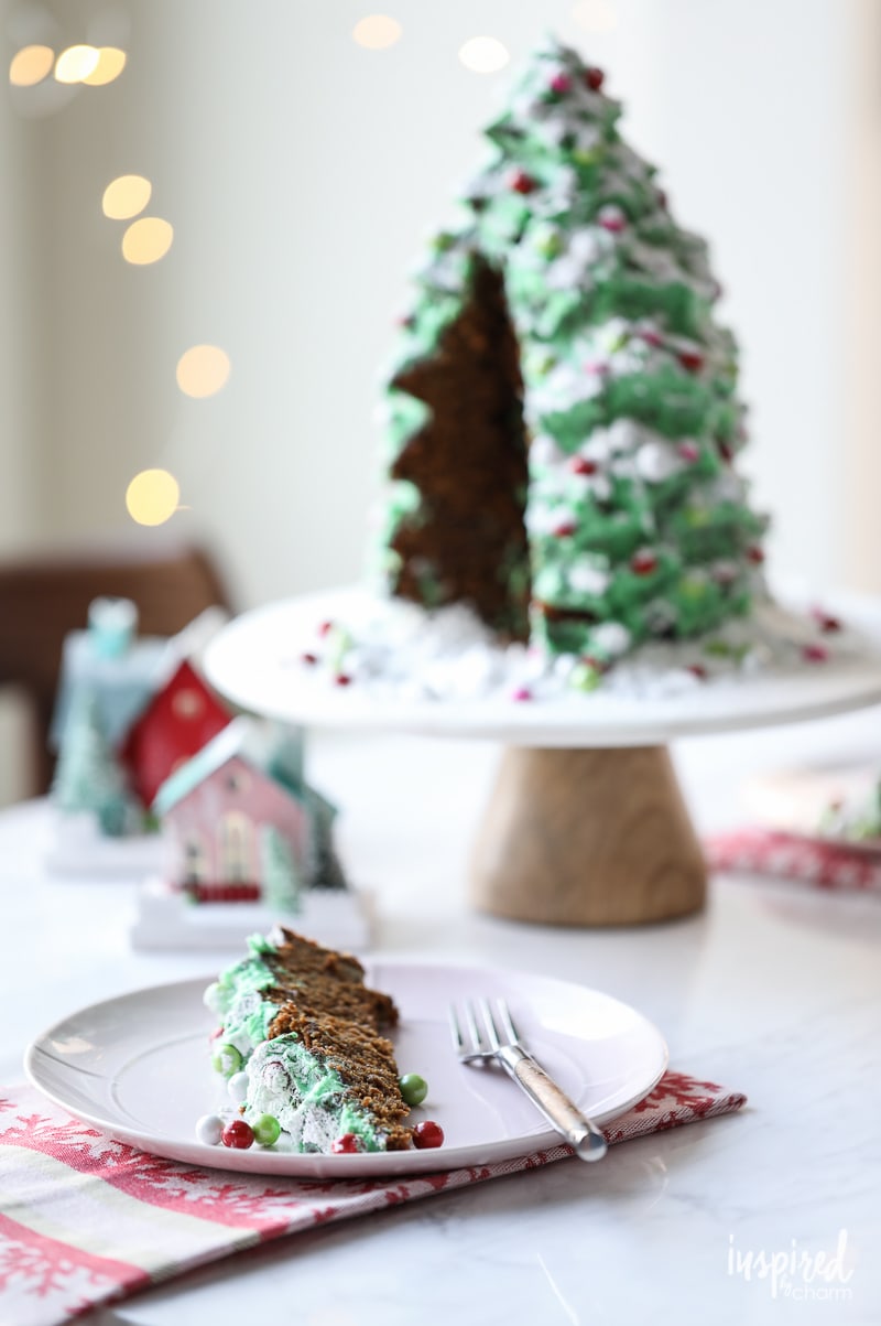 Christmas Tree Gingerbread Cake dessert recipe