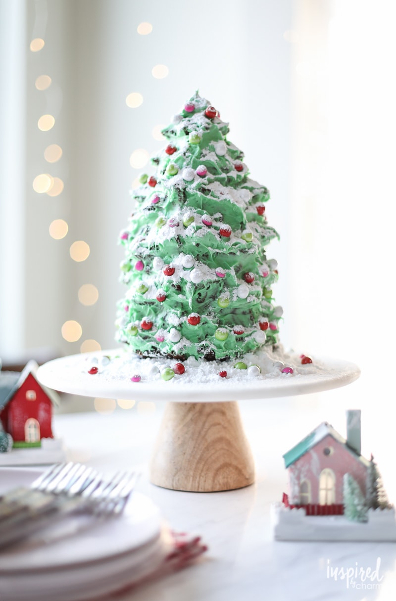 Holiday Dessert Recipe - Christmas Tree Gingerbread Cake