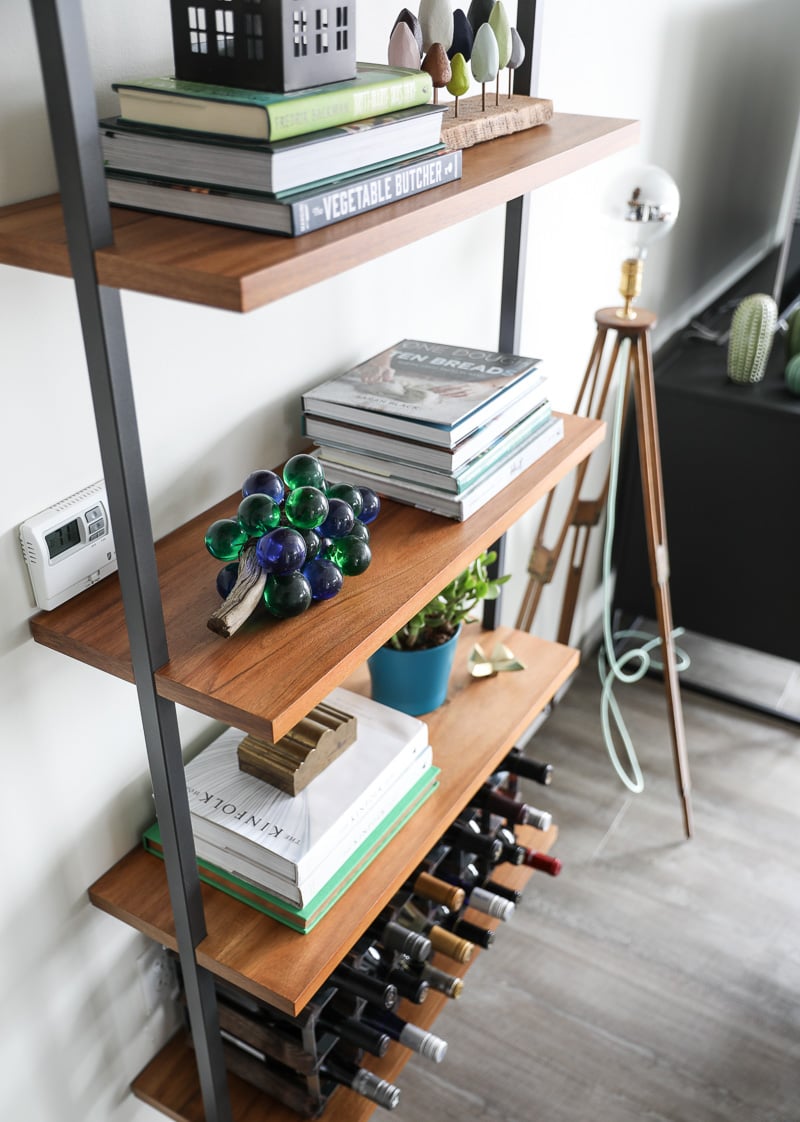 No-Fail Tips for Styling a Bookcase