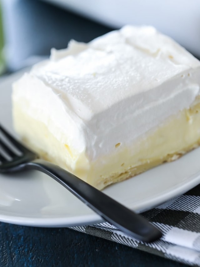 cropped-Cream-Puff-Cake-recipe.jpg