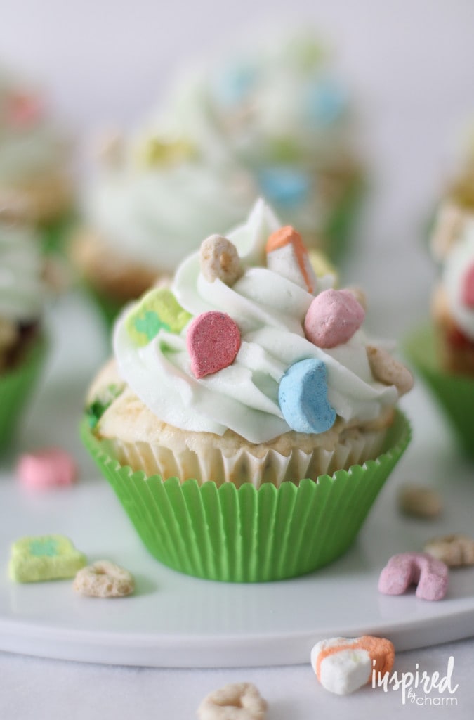 Lucky Charms Cupcakes - St. Patrick's Day Party Ideas and Recipes