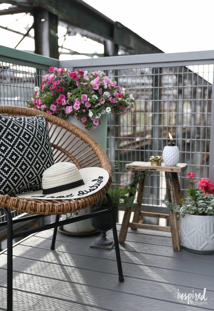 Create a functional Apartment Balcony with Style #outdoor #decor #decorating