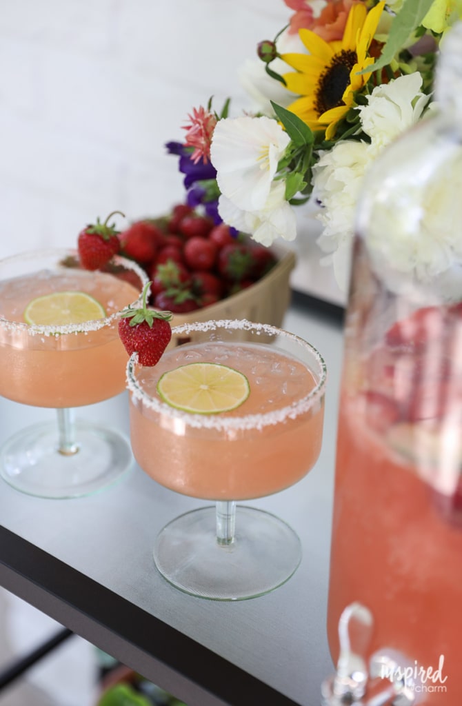 Strawberry Margarita Punch #summer #cocktail #entertaining #margarita #recipe