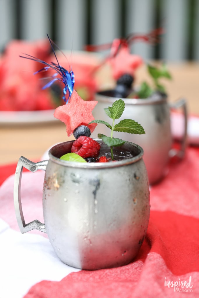 Star-Spangled Mule - Fourth of July / Independence Day Cocktail Recipe #MoscowMule #cocktail #america #mule #summer #berry #recipe