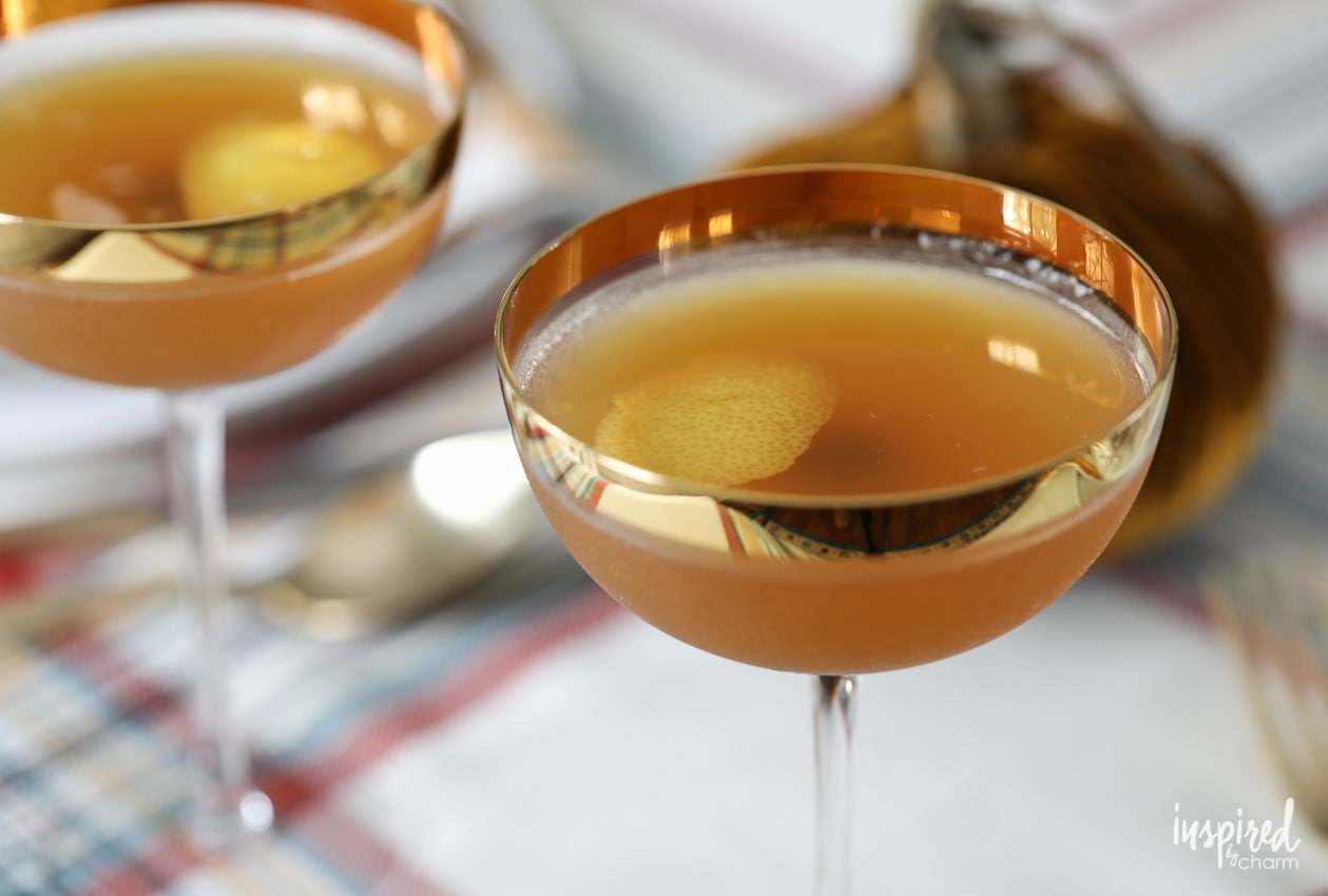 Apple Cider Sidecar - easy and delicious fall cocktail recipe. #sidecar #applecider #cocktail #fall #recipe