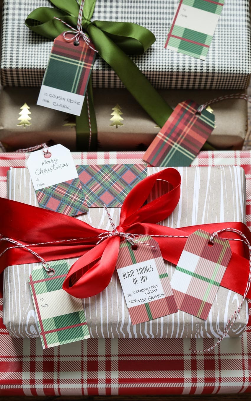 These Plaid-Inspired Printable Christmas Gift Tags are the perfect finishing touch on your holiday gift wrapping! #printable #christmas #gifttags #plaid #tags #holiday #wrapping #giftwrap