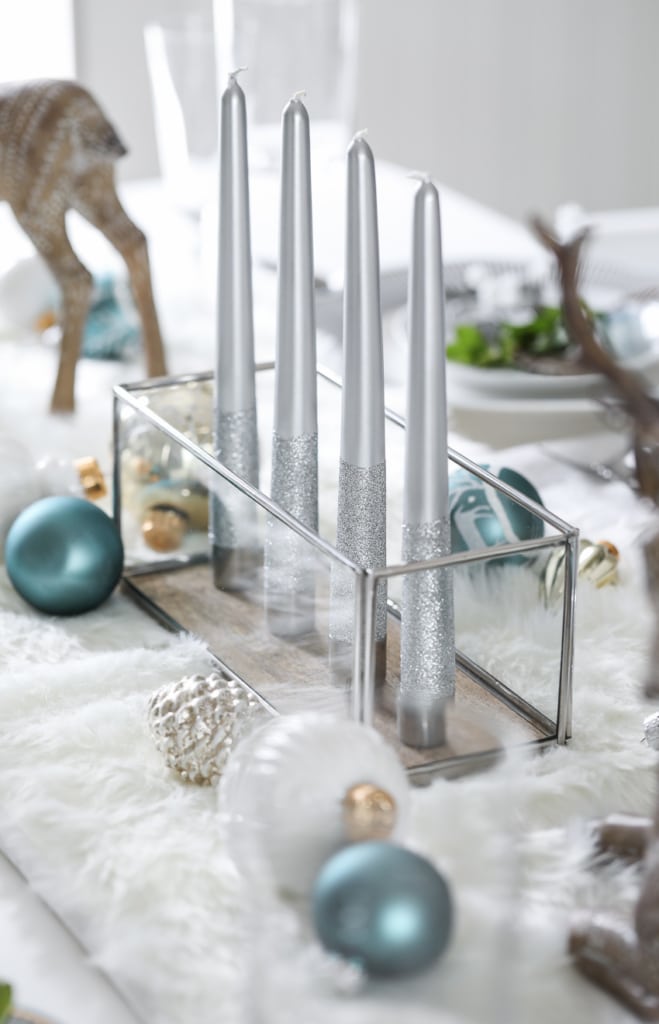 Festive Christmas Table Decor Ideas and Decorating Tips #christmas #holiday #tablescape #tablesetting #decorating