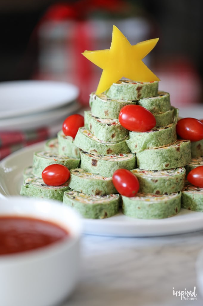 Christmas Tortilla Roll-ups Appetizer recipe #christmas #appetizer #pinwheel #rollup #recipe