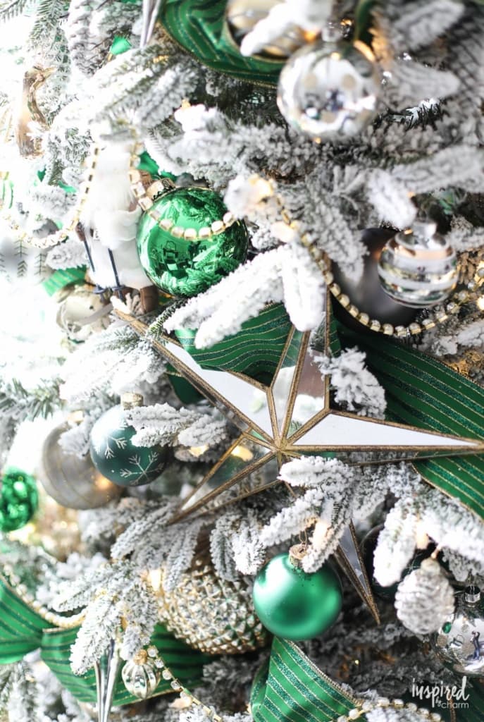 A Christmas Tree Fit for the Emerald City - Emerald Green Christmas Tree #christmas #chirstmastree #emerald #decor #decorations #holiday