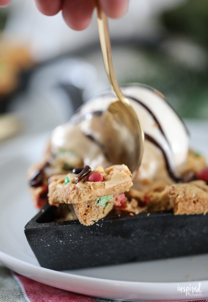 These Mini Skillet Cookie Cakes are a delicious holiday dessert. #christmas #cookie #skillet #cookiecake #sundae 