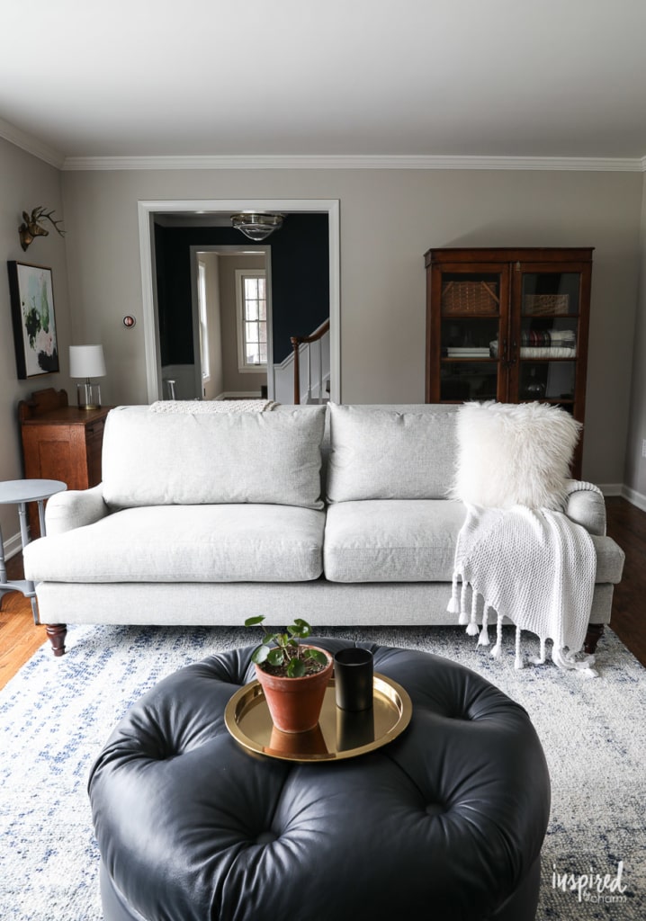 My New Living Room Sofa - Carlisle Upholstered Sofa #livingroom #sofa 