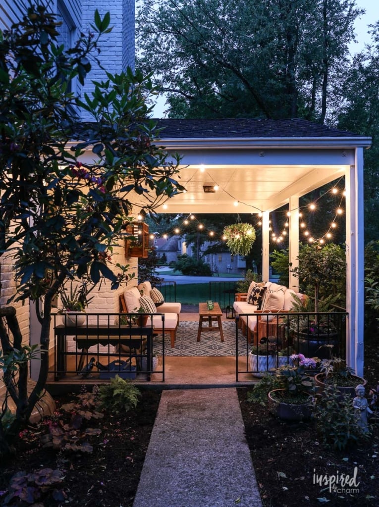 Summer Decorating: Porch and Patio Ideas #porch #patio #decorating #ideas #outdoor #decor