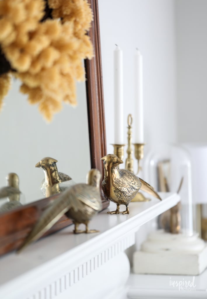 Vintage Home Decor Ideas - Decorating your home with antique finds. #vintage #home #decor #decorating #antique #styling