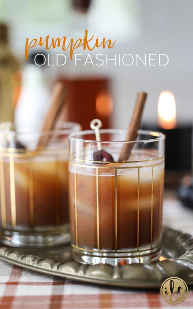 Pumpkin Old Fashioned Fall Cocktail Recipe #pumpkin #oldfashioned #cocktail #fall #recipe