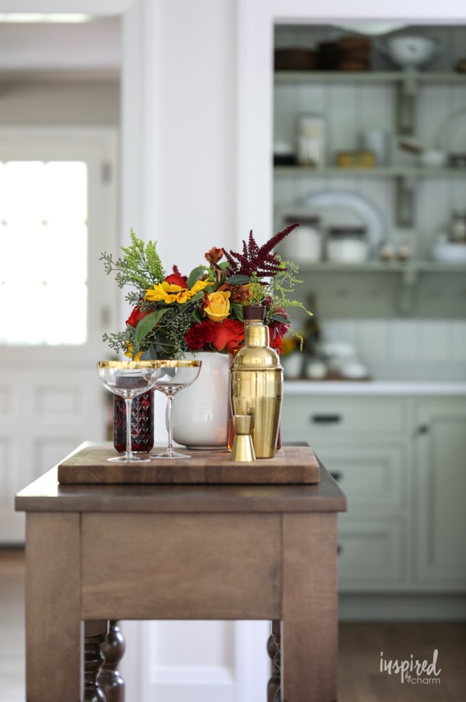 Simple Fall Decorating Ideas for the Kitchen #fall #decor #decorating #kitchen #ideas #autumn