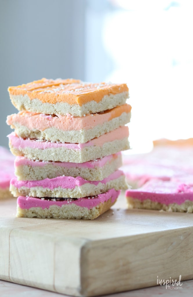 How to Make Frosted Sugar Cookie Bars #cookie #bar #recipe #frosted #sugarcookie