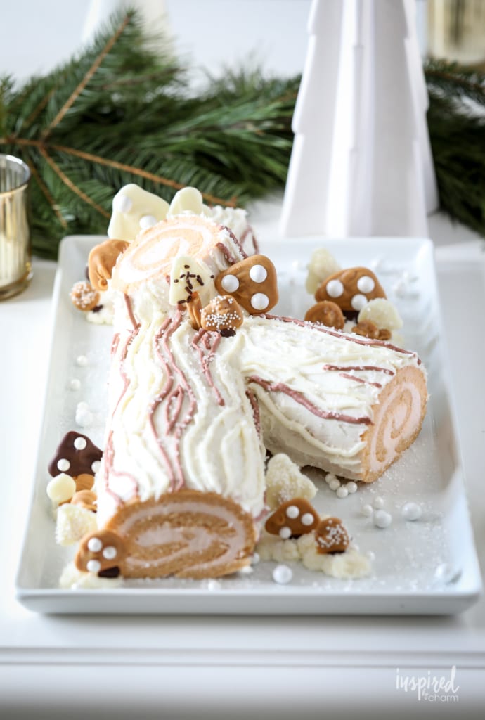 Delicious and beautiful Birch Yule Log Recipe for  Christmas entertaining! #yulelog #yule #cake #christmascake #chirstmas #holiday #dessert #recipe 