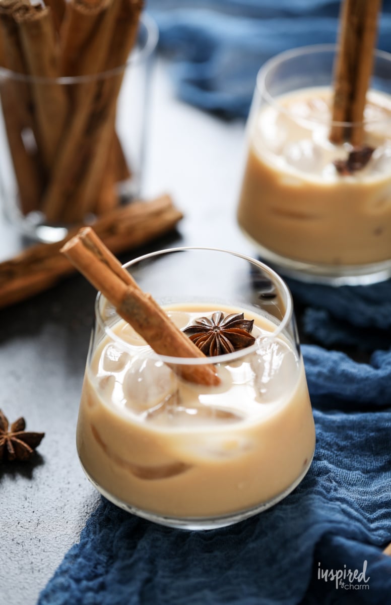spicy chai twist on White Russian Christmas cocktail recipes