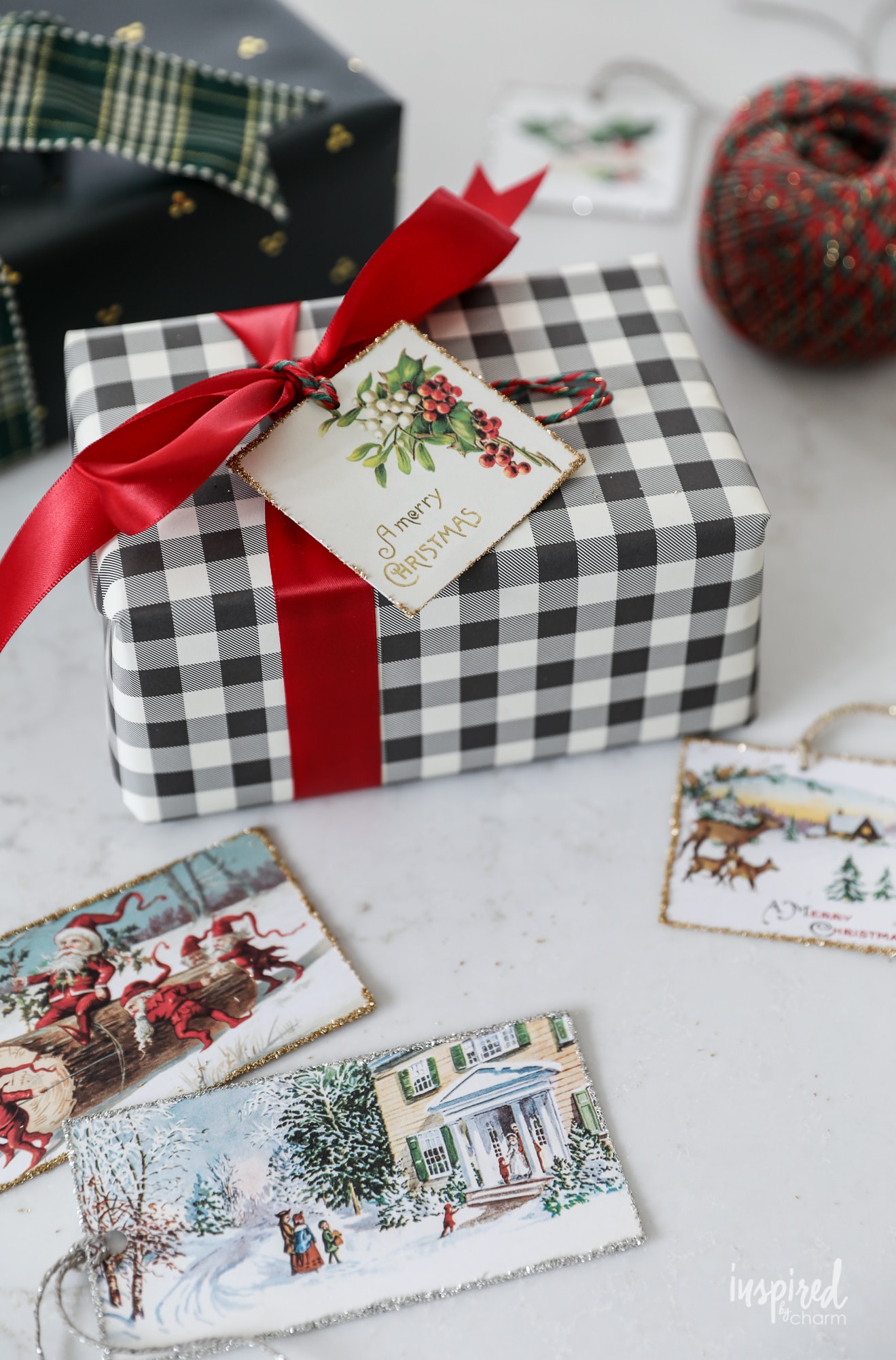 10 Vintage style Christmas gift tags 